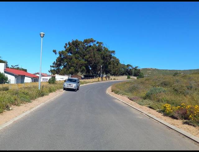 LAND FOR SALE IN SANDY POINT